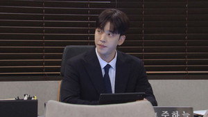 친밀한 리플리 1. évad Ep.40 40. epizód