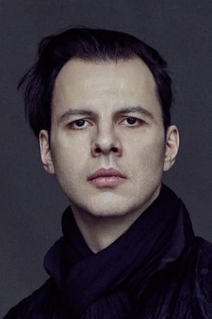 Teodor Currentzis profil kép