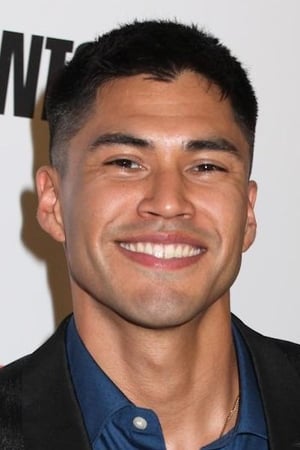 Martin Sensmeier profil kép