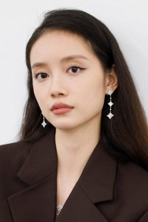 Sun Yihan profil kép