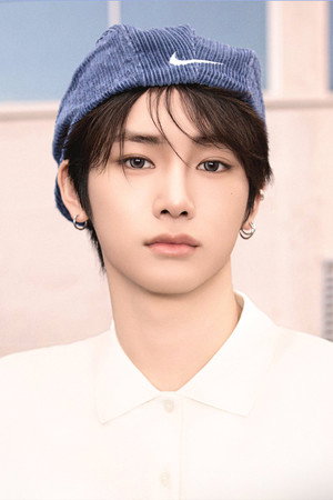 安信 profil kép
