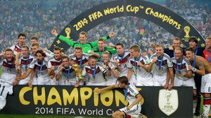Die Mannschaft háttérkép