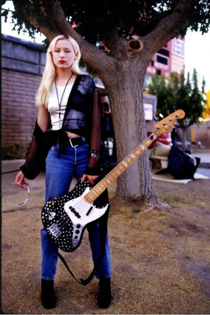 D'arcy Wretzky profil kép