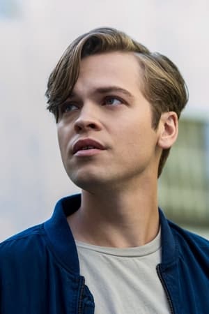 Alexander Calvert profil kép