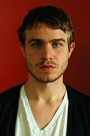 Brady Corbet profil kép