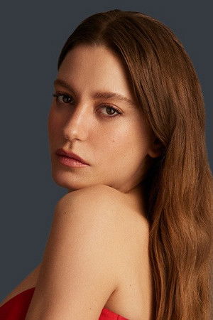 Serenay Sarıkaya profil kép
