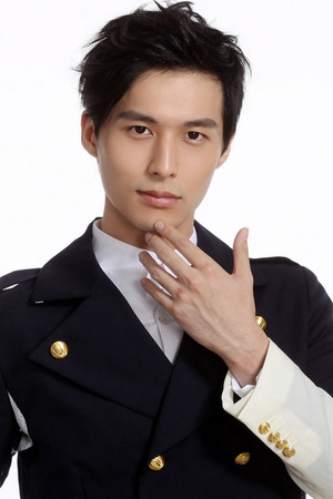 严爵 profil kép