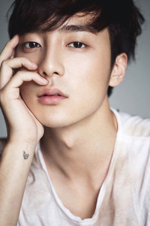 Roy Kim profil kép