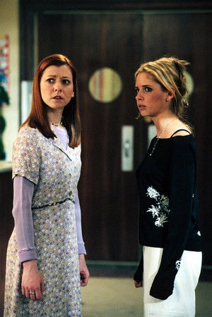 Buffy, a vámpírok réme poszter