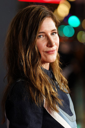 Kathryn Hahn profil kép