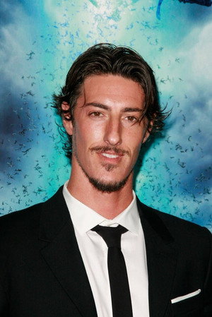 Eric Balfour profil kép