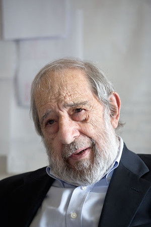 Álvaro Siza Vieira profil kép