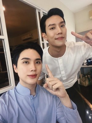 จาฤกรติชา poszter