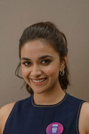 Keerthi Suresh profil kép