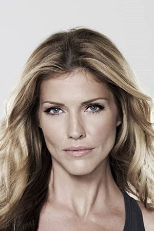 Tricia Helfer profil kép