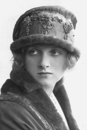 Gladys Cooper profil kép