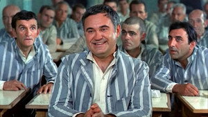 Brigada Diverse intră în acțiune háttérkép