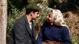 Aysel, Bataklı Damın Kızı háttérkép