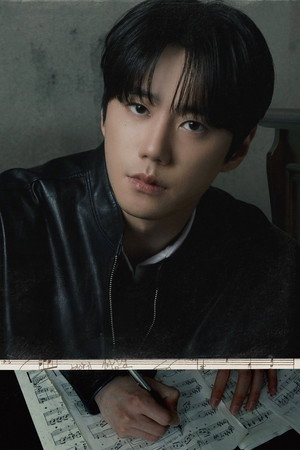 포핸즈 poszter