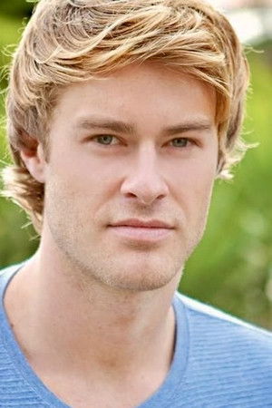 James Trevena profil kép