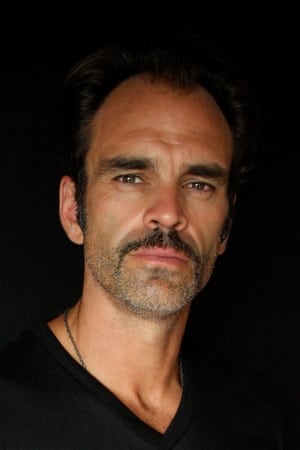 Steven Ogg profil kép