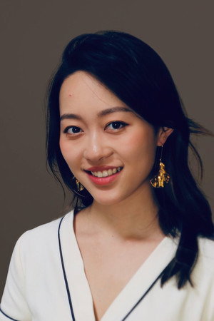 Raina Yang profil kép