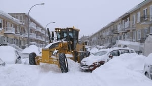 En pleine tempête kép