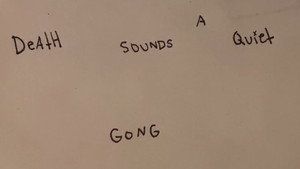 Death Sounds a Quiet Gong háttérkép