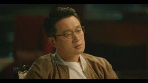 错位 kép