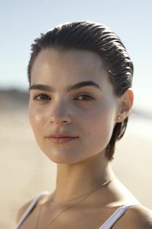 Brianna Hildebrand profil kép