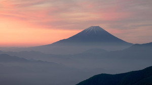 Japon, un nouveau monde sauvage háttérkép