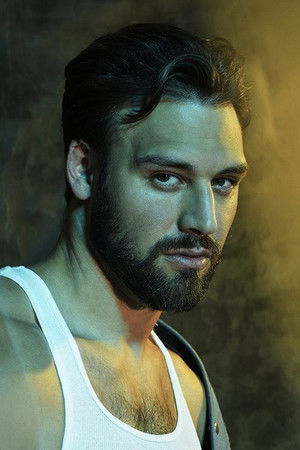 Ryan Guzman profil kép