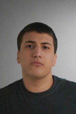 Amir Elzhurkaev profil kép