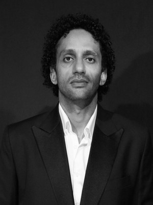 الصوان poszter
