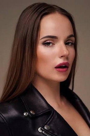Sasha Spilberg profil kép