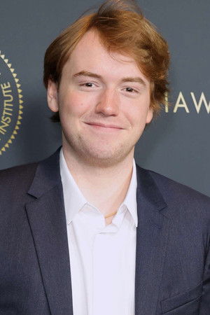 Cooper Hoffman profil kép