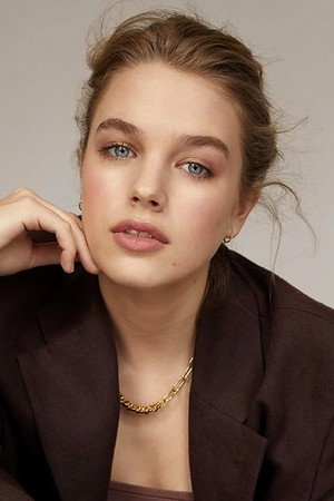 Teagan Croft profil kép