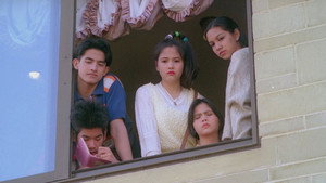 กู๊ดบายซัมเมอร์ เอ้อเหอเทอมเดียว háttérkép