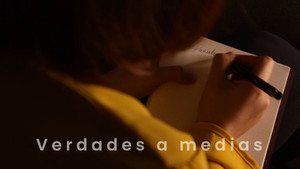 Verdades a medias háttérkép