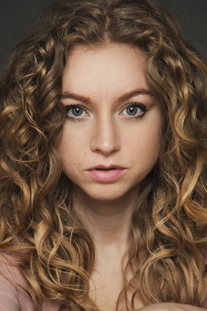 Thea Bell Schok profil kép