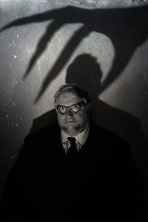 Guillermo del Toro profil kép
