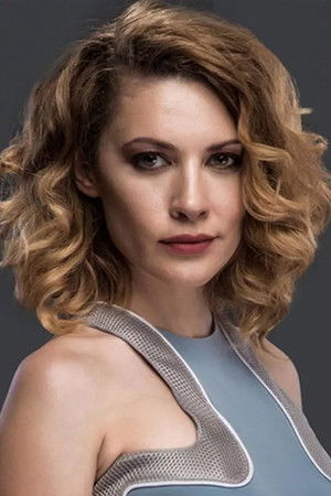 Açelya Topaloğlu profil kép