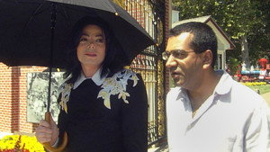 Living with Michael Jackson háttérkép