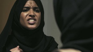 فُليم - ممكن اطلع؟ háttérkép