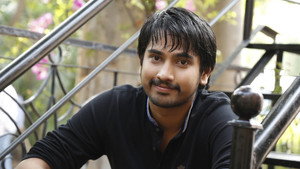 రంగులరాట్నం háttérkép