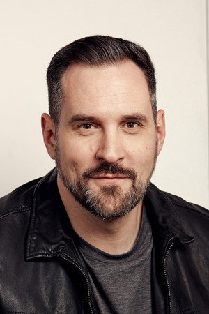 Travis Willingham profil kép