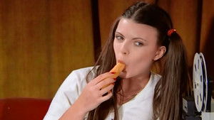 Charlotte, mouille sa culotte! háttérkép