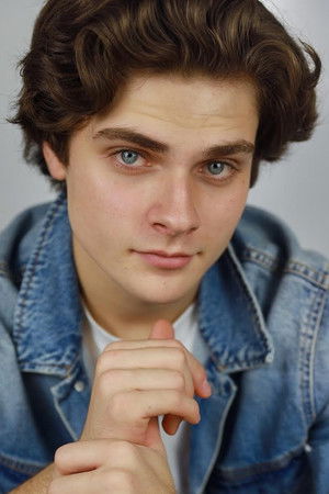 Nathan Price Mann profil kép