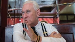 Get Me Roger Stone háttérkép