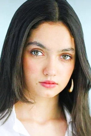 Aina Asif profil kép